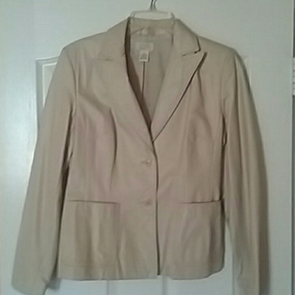 Jacket - Picture 1 of 4